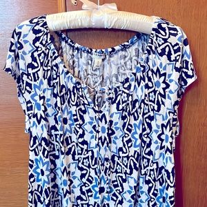 NWT Old Navy boho tie neck tee 🦋